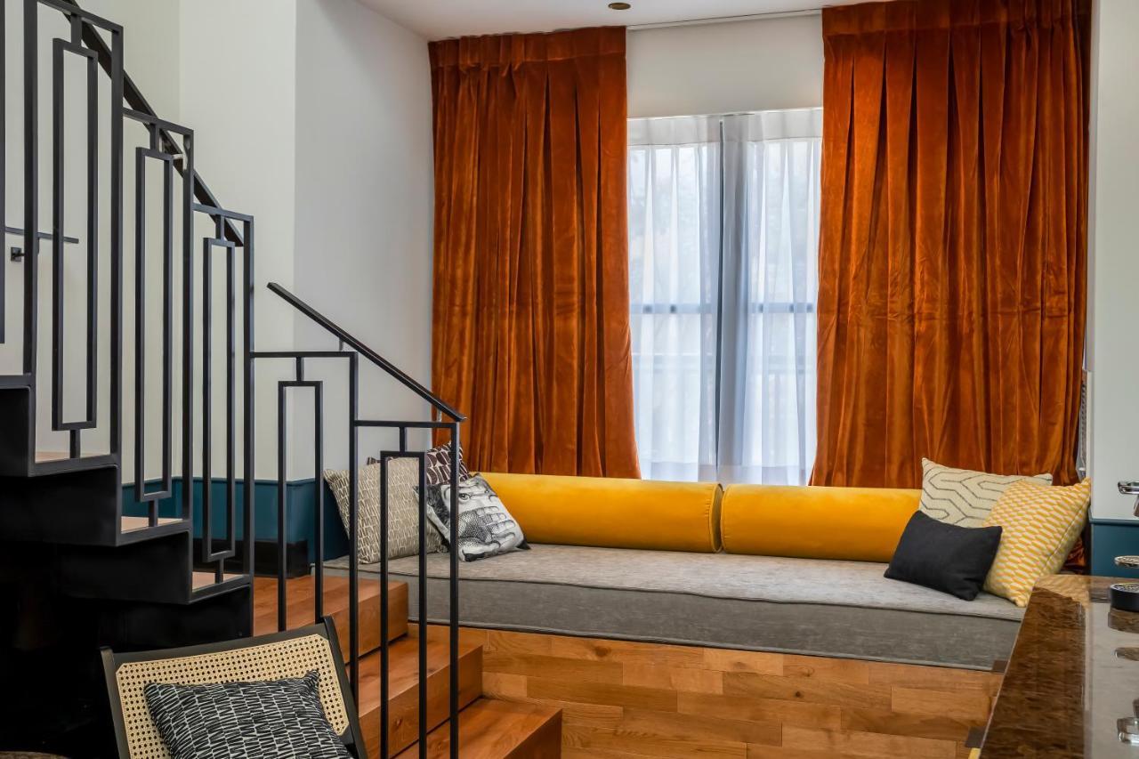 Duplex Room