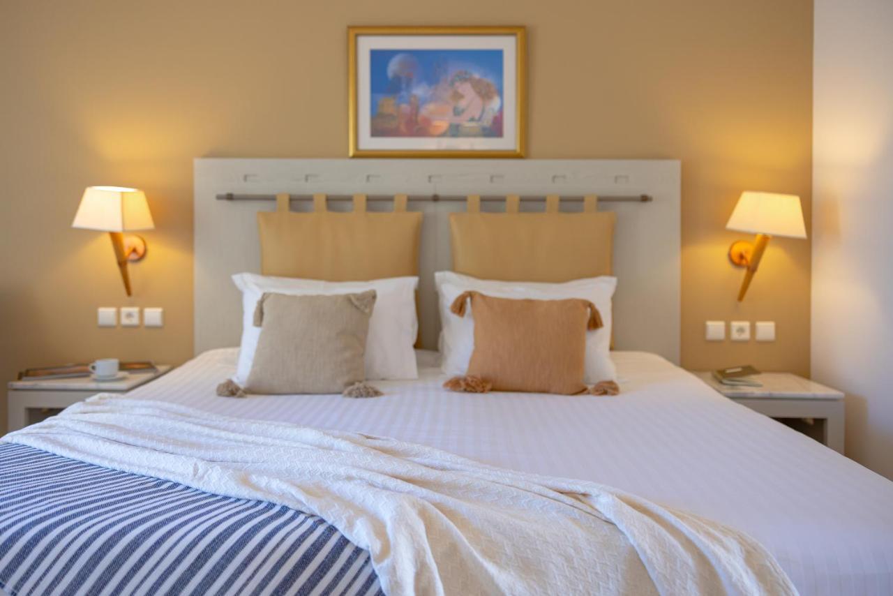 Twin Room Side Sea View