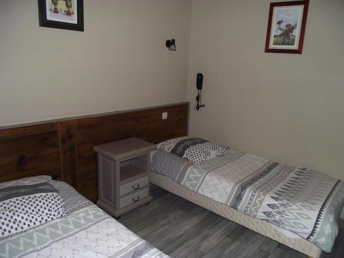 Twin Room Mountain View North