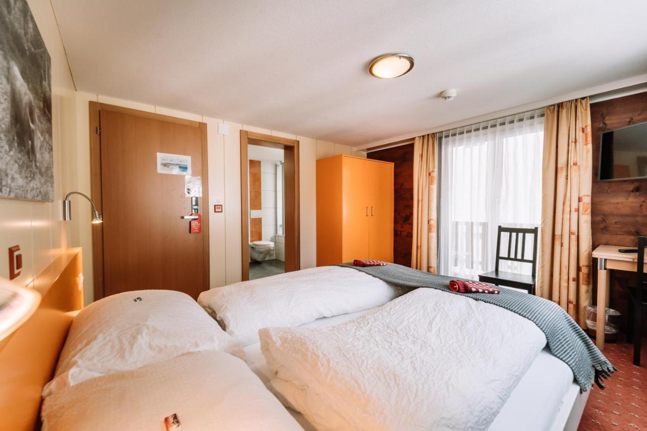 Quarto Duplo com Varanda