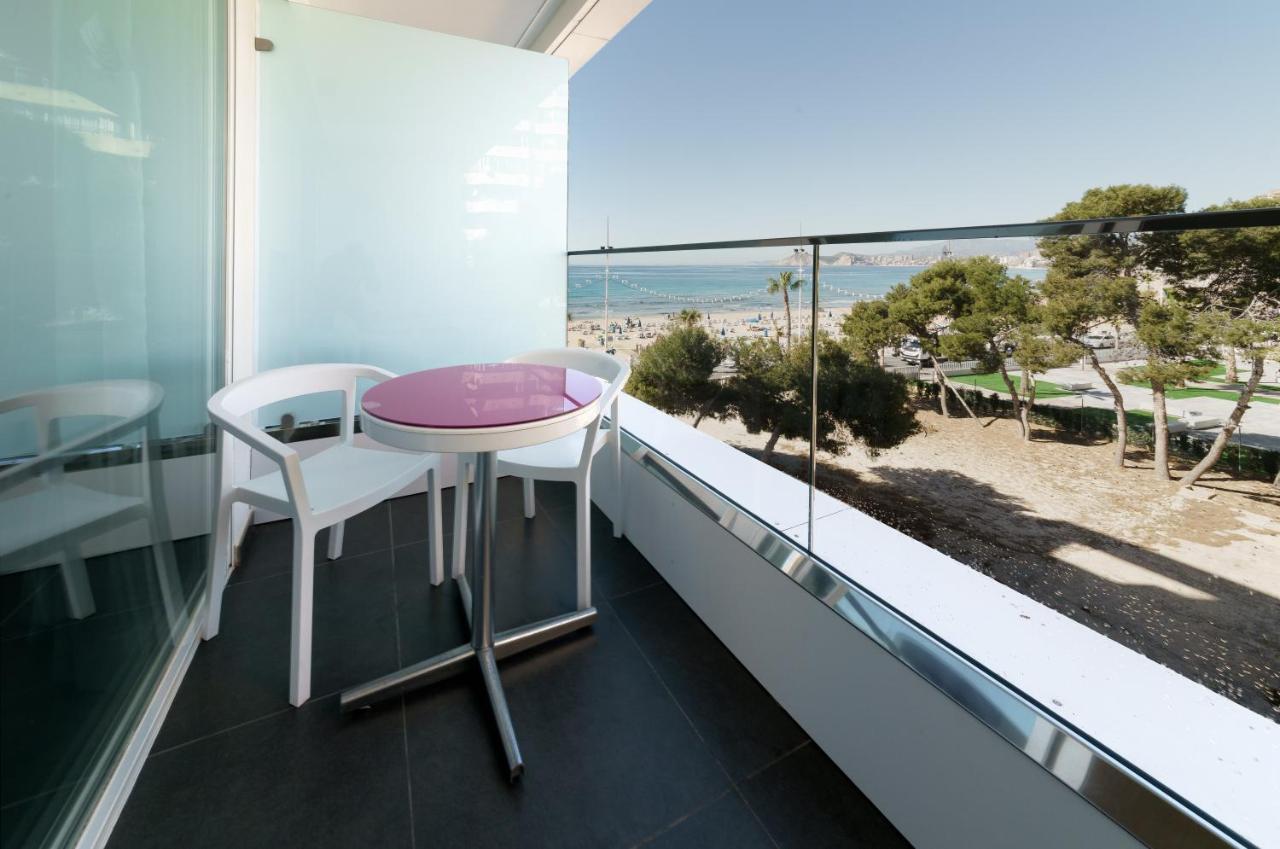Standard Einzelzimmer mit seitlichem Meerblick und Terrasse, 1–2 Betten