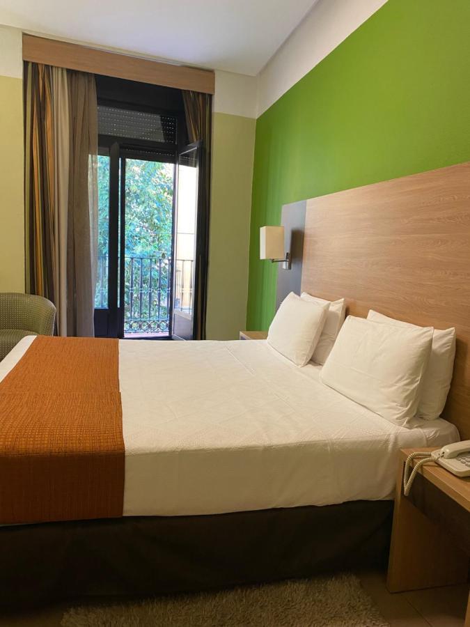 Double or Twin Room Balcony