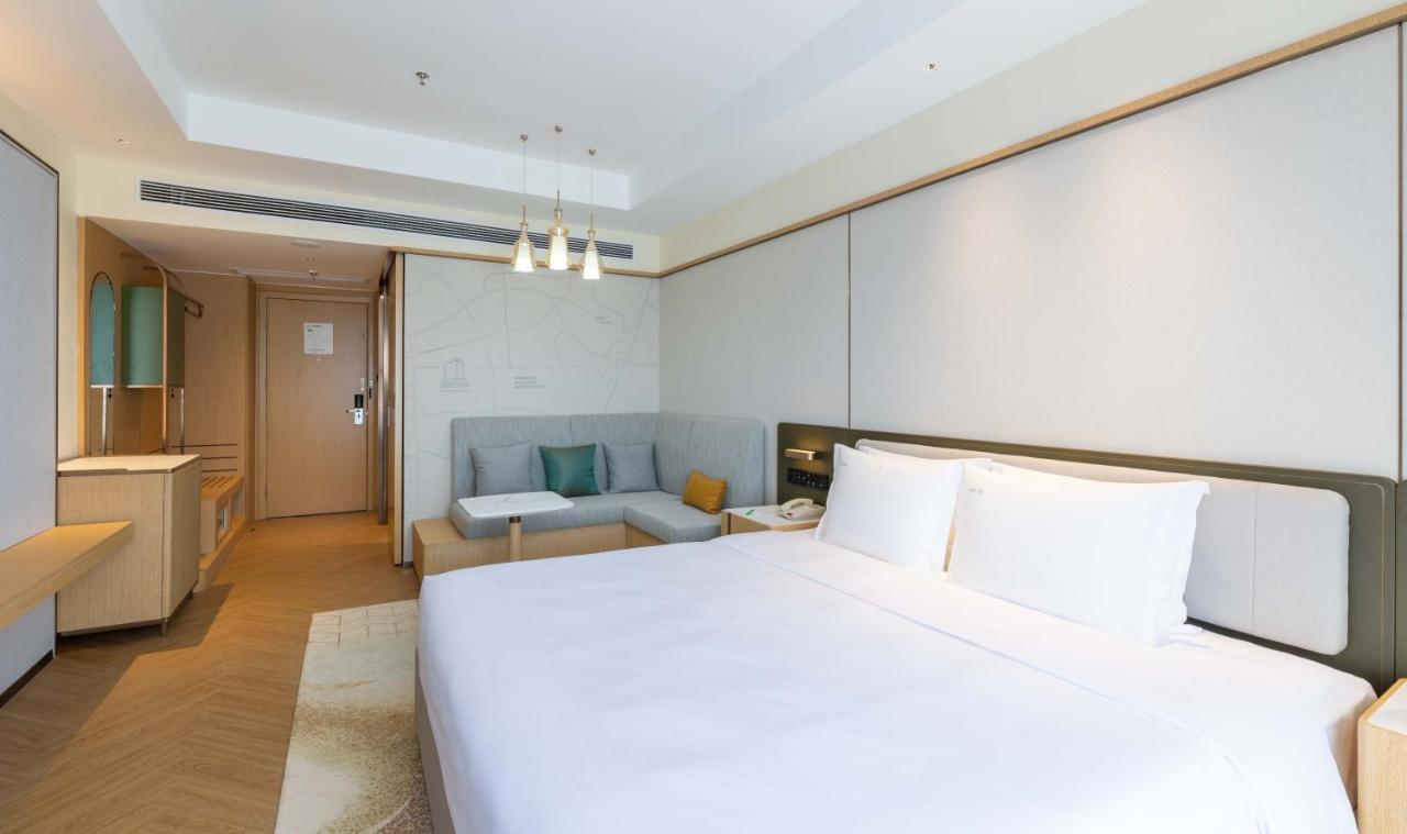 Habitación Doble con cama grande con vistas a la ciudad