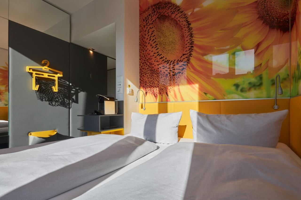 Single Room 10m²