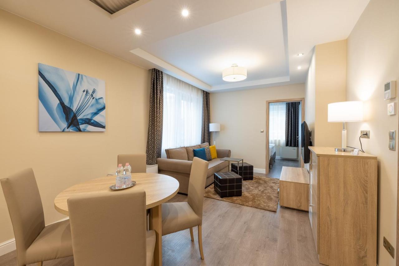 Two-Bedroom Apartment,1301617297:JPEG