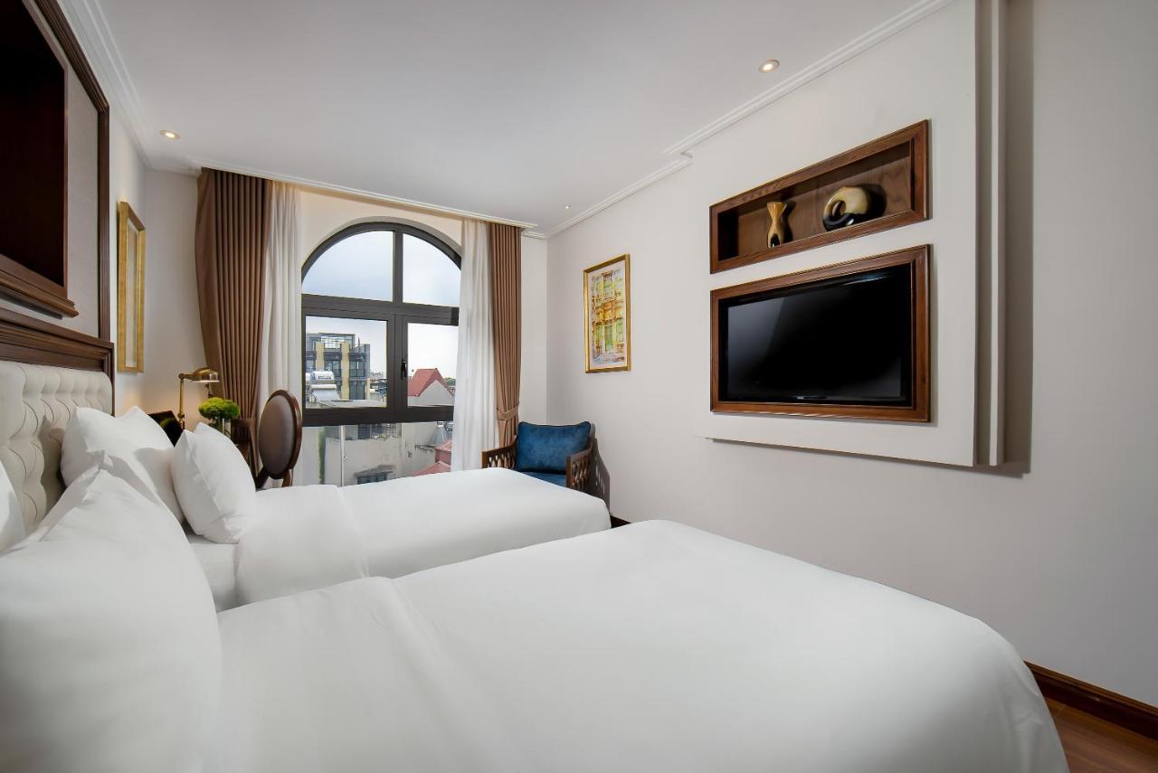 Deluxe Double or Twin Room City View