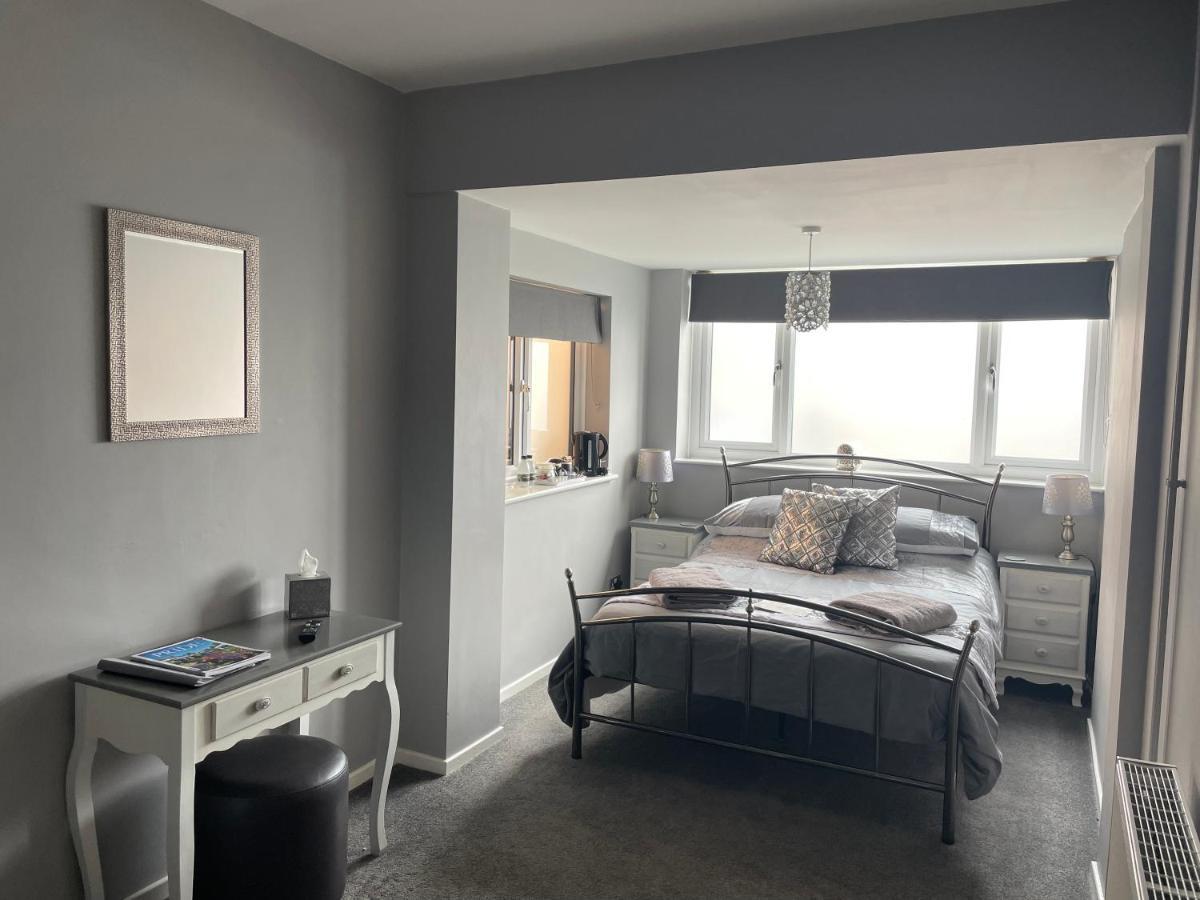 Deluxe Double Room Bath