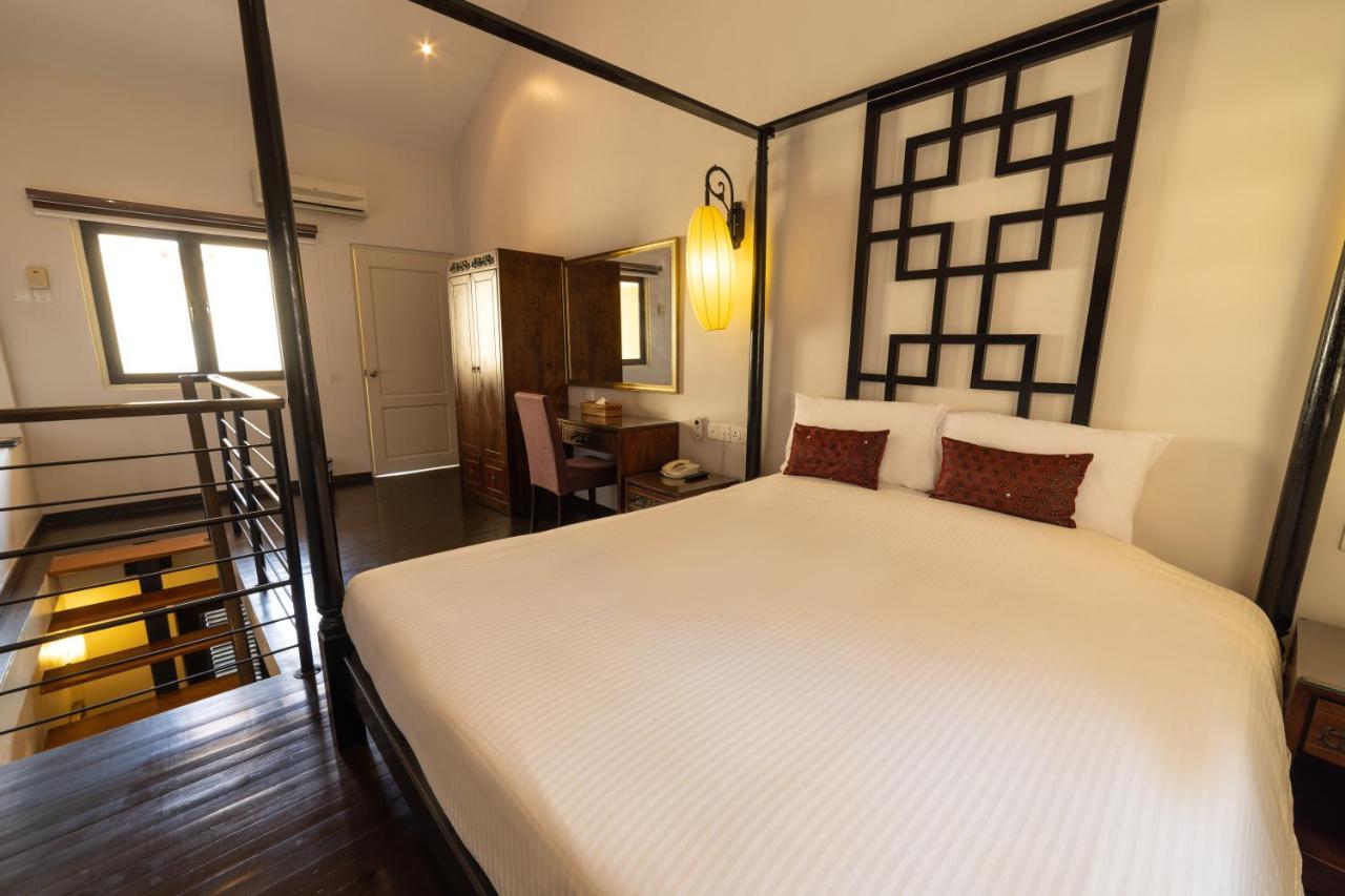 Kamer met Kingsize Bed