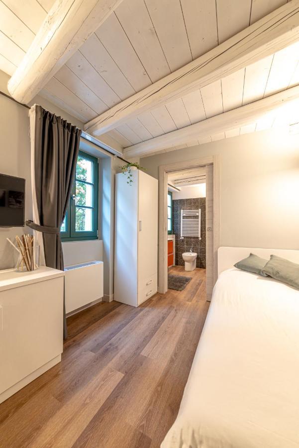 Large Single Room
