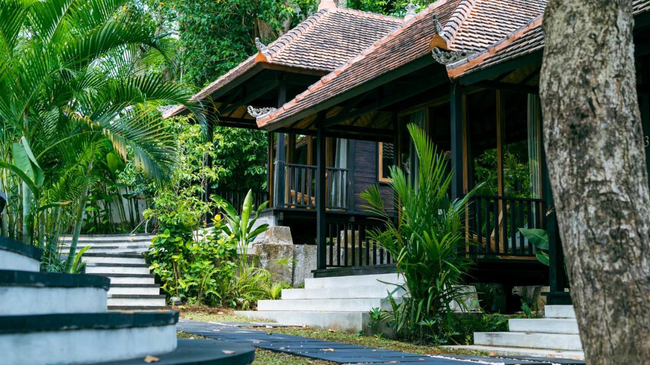 Deluxe Bungalow