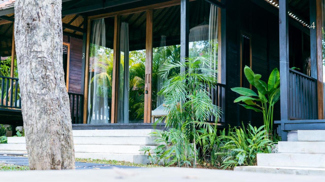 Deluxe Bungalow
