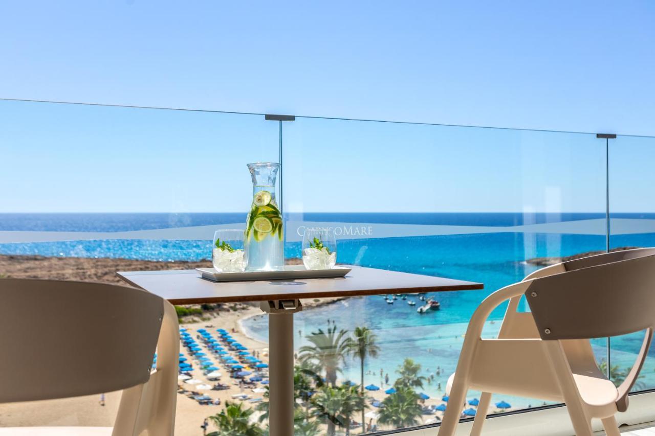 Suite Front Sea View