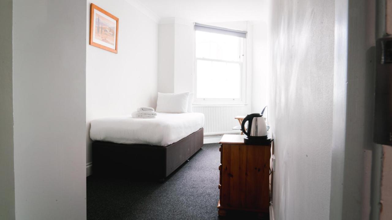 Budget Single Room