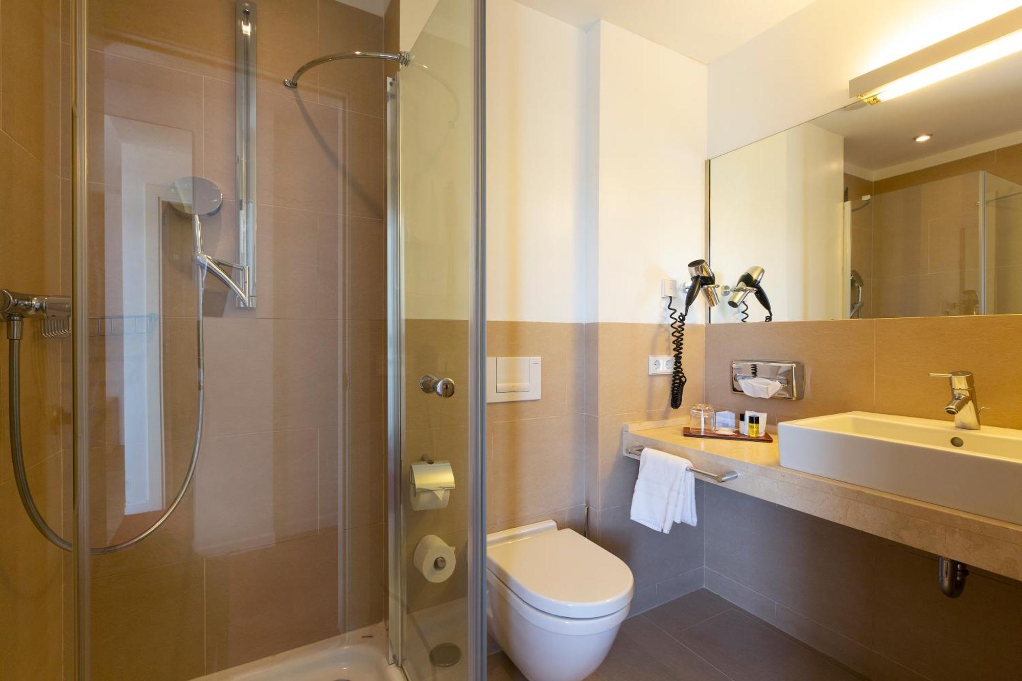 Standard Double Room Spa Access