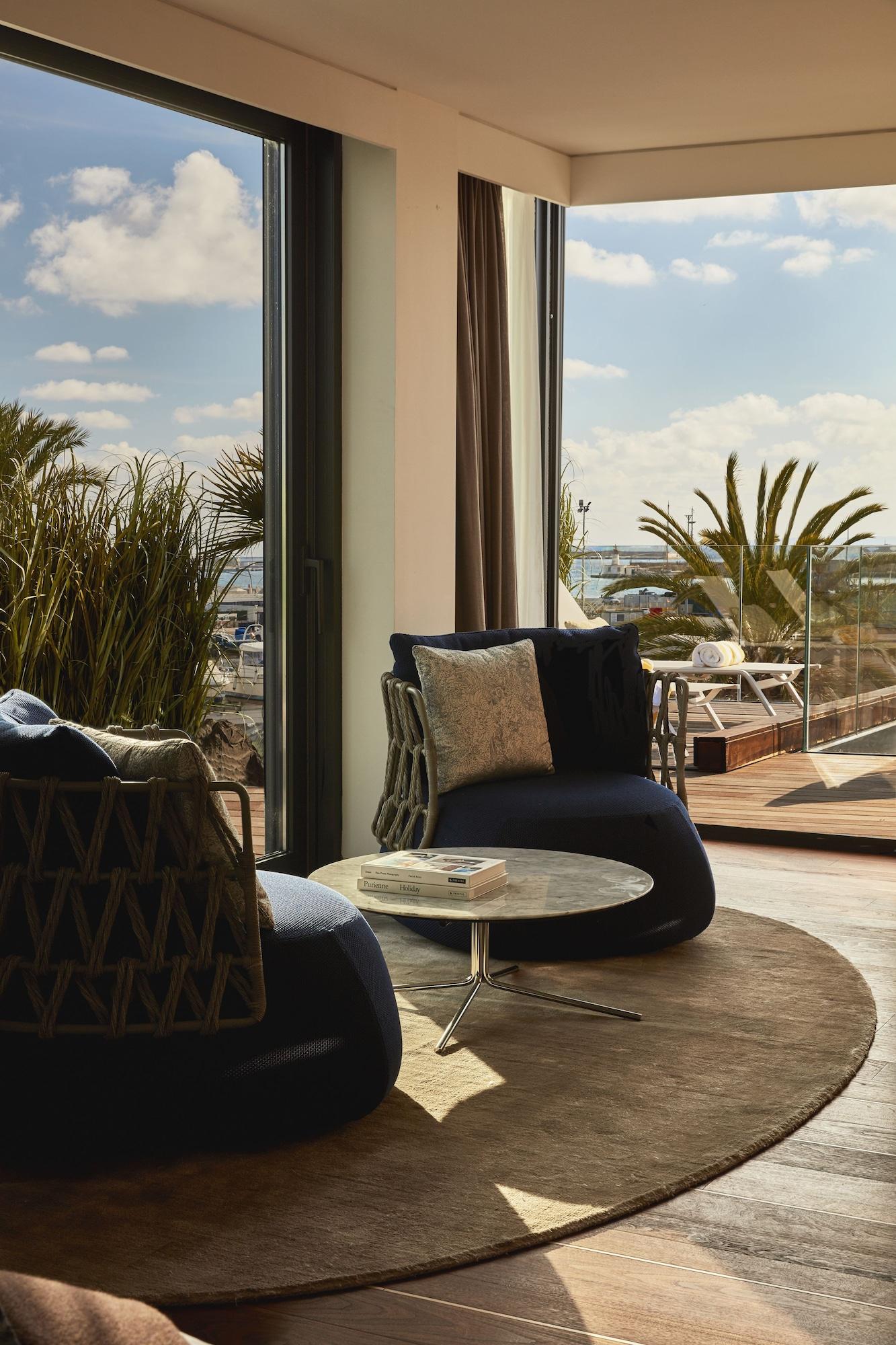 Penthouse Suite Terrace
