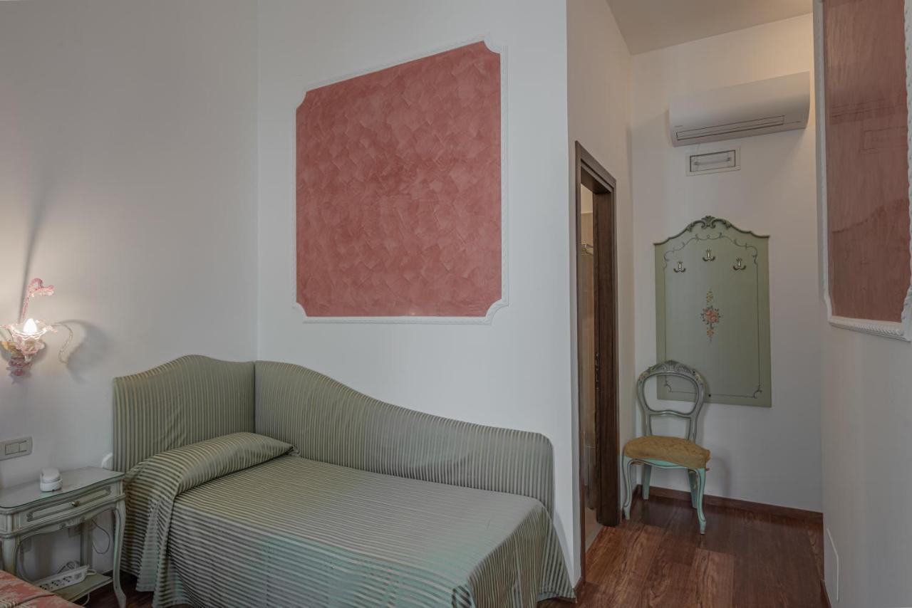 Triple Room Canal View