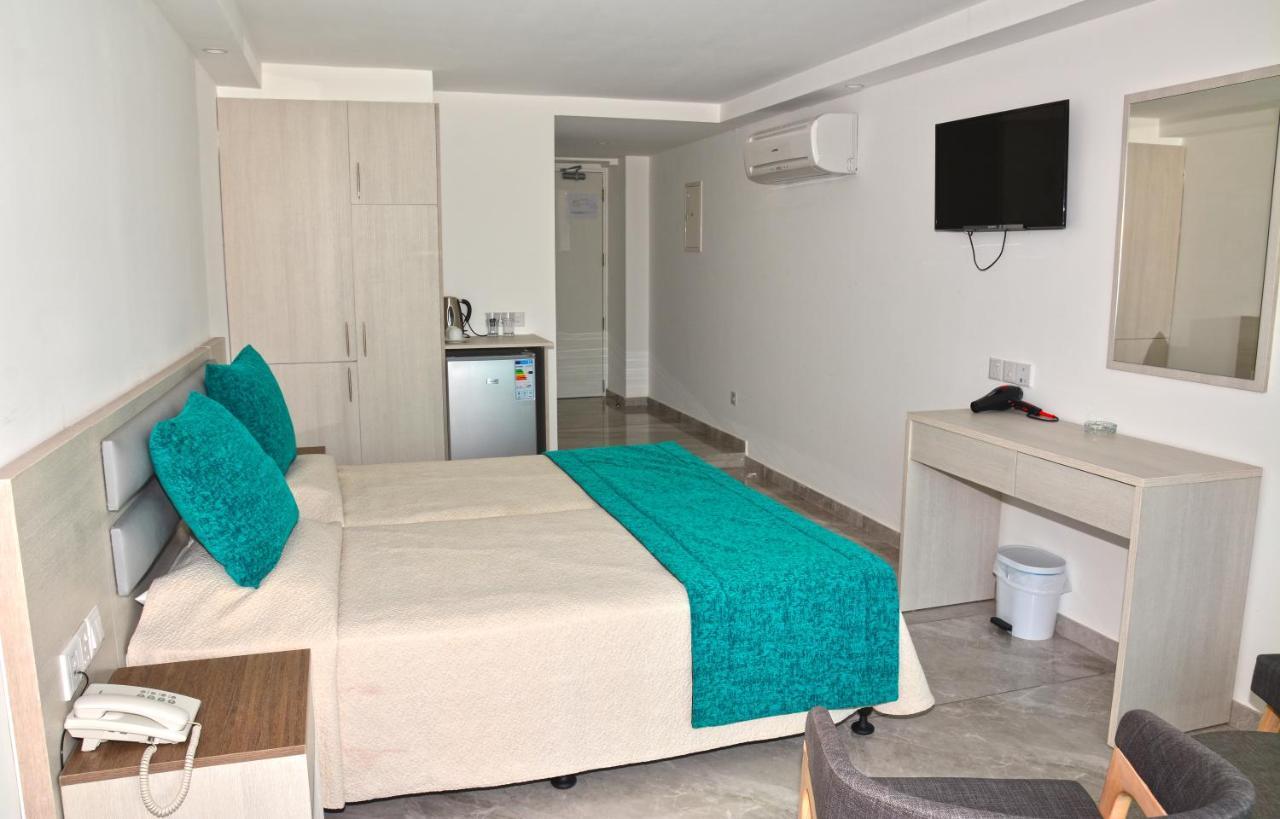 Standard Twin Room,1307450041:JPEG