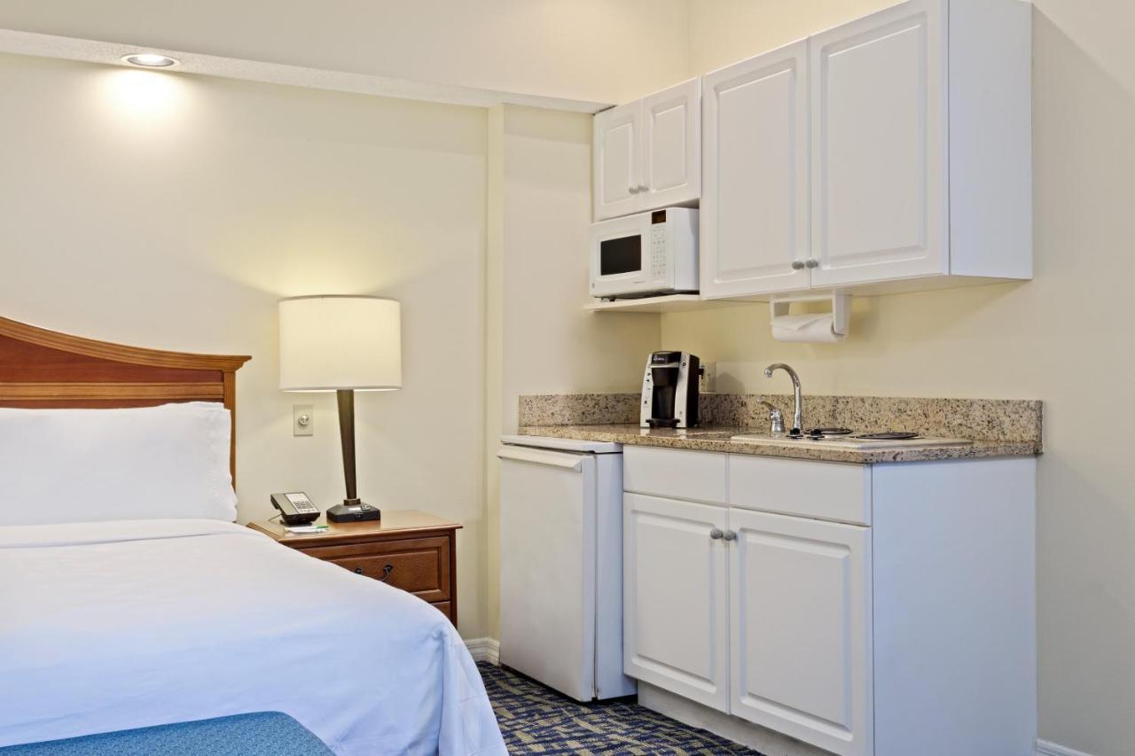Premium King Room with Sofa Bed,1438956313:JPEG