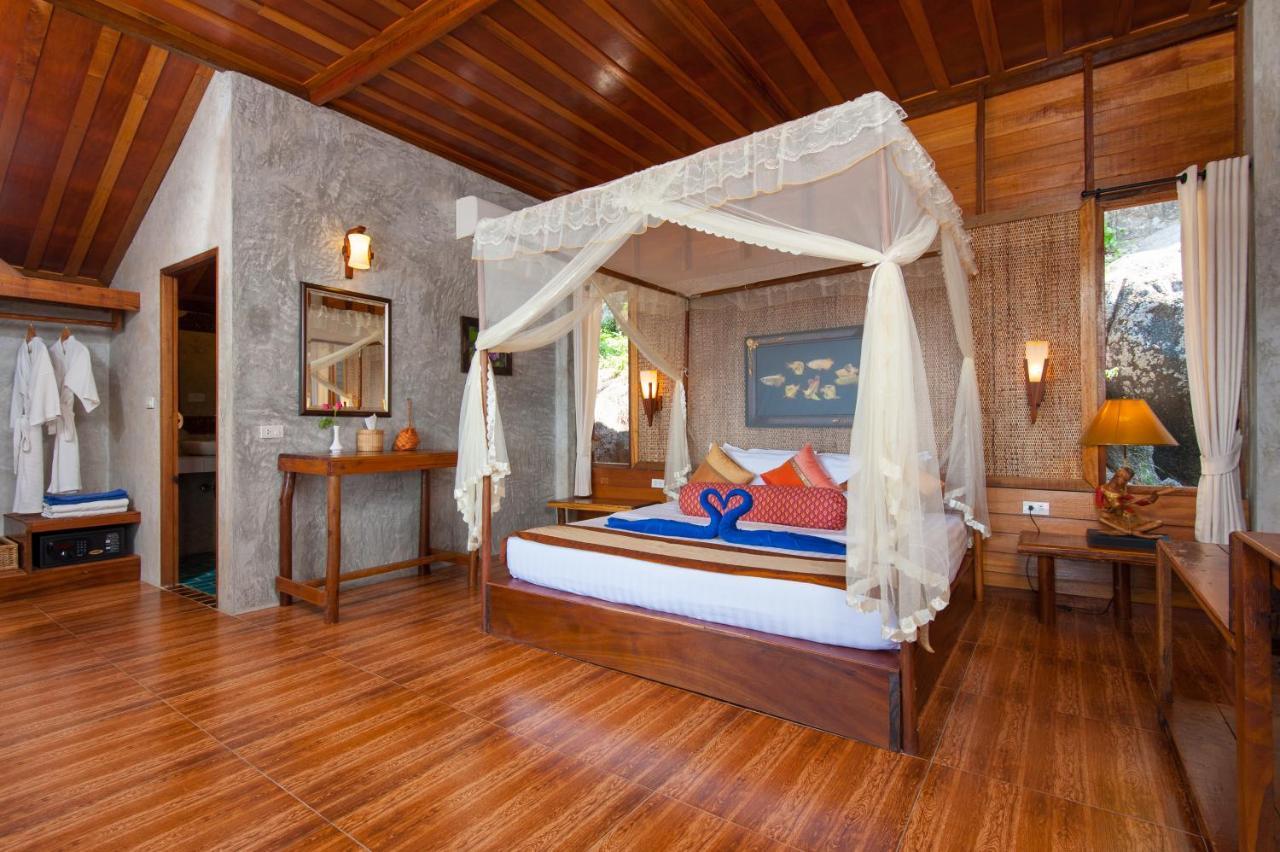 Romantic Seaview