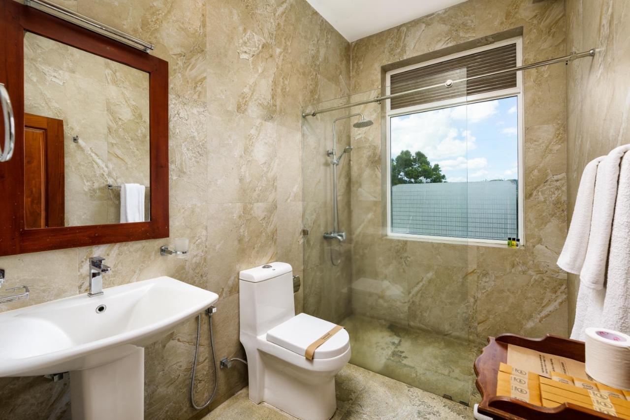 Chambre Lit King-Size - Vue sur Montagne