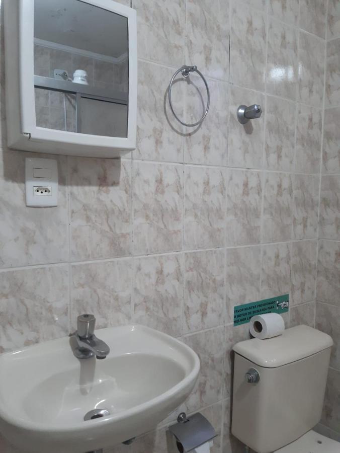 Single Room Private Bathroom