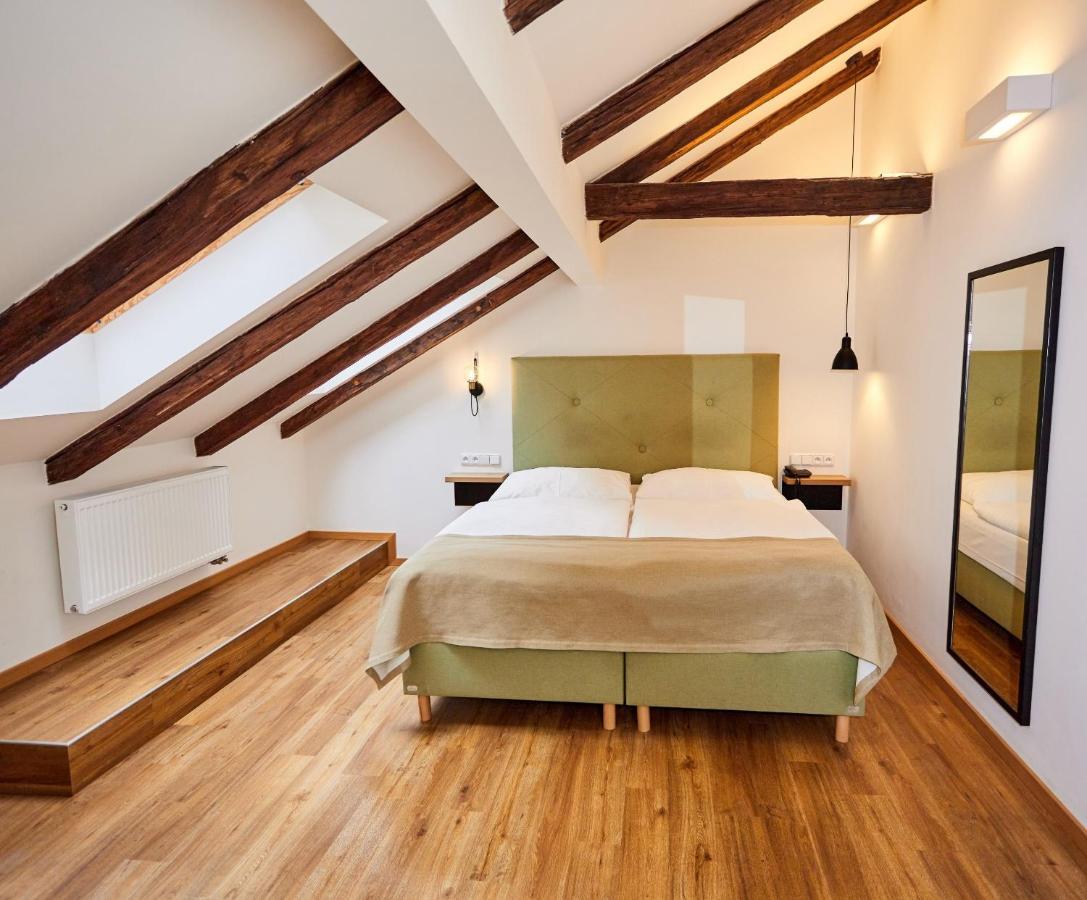 Double Room accessible by stairs only