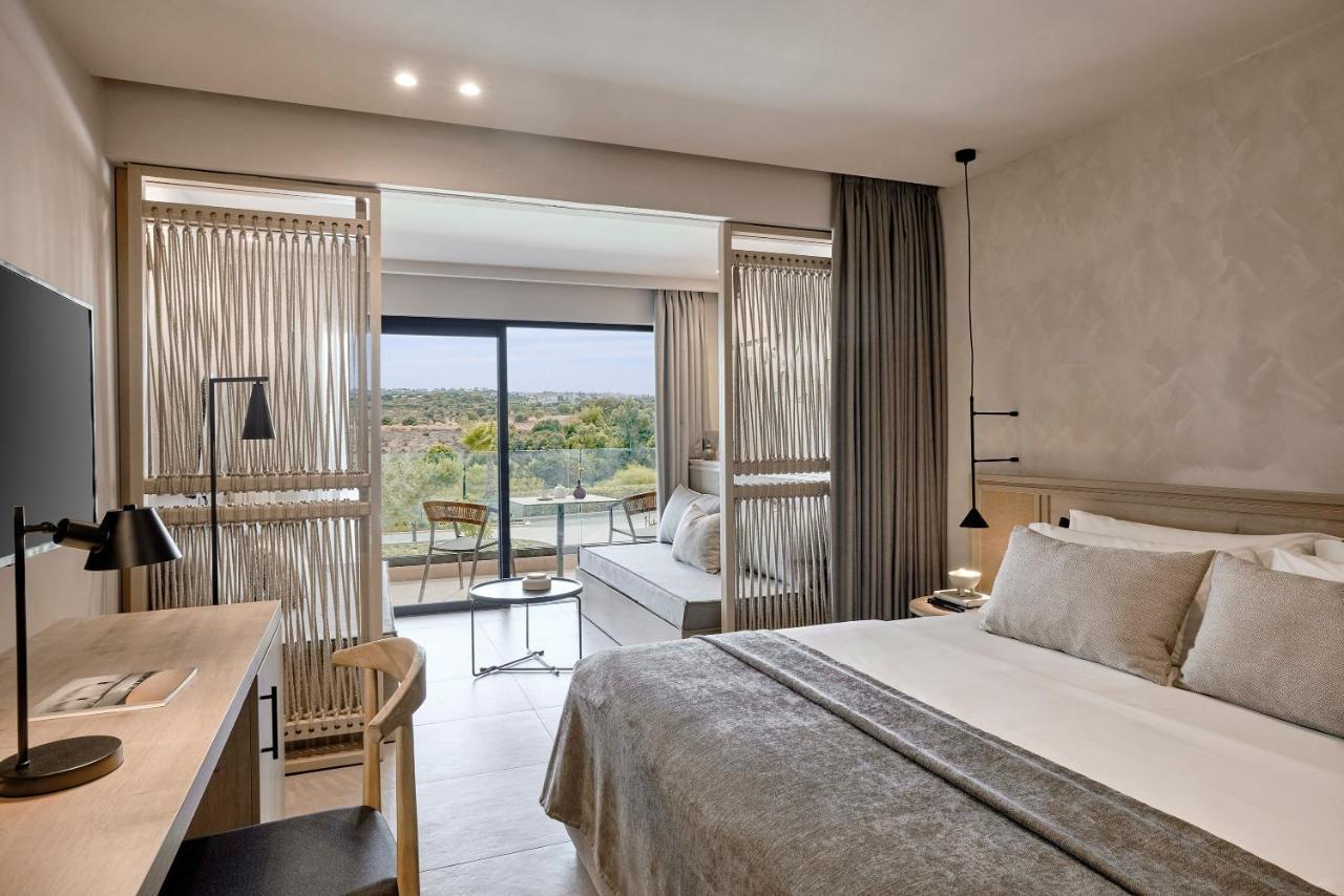 Junior Suite Pool View