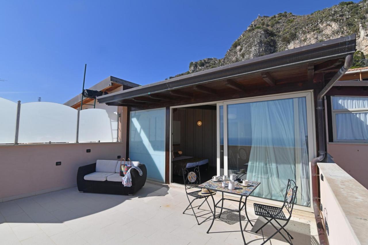 Deluxe Double Room Terrace
