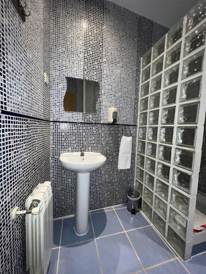 Triple Room with Shared Bathroom