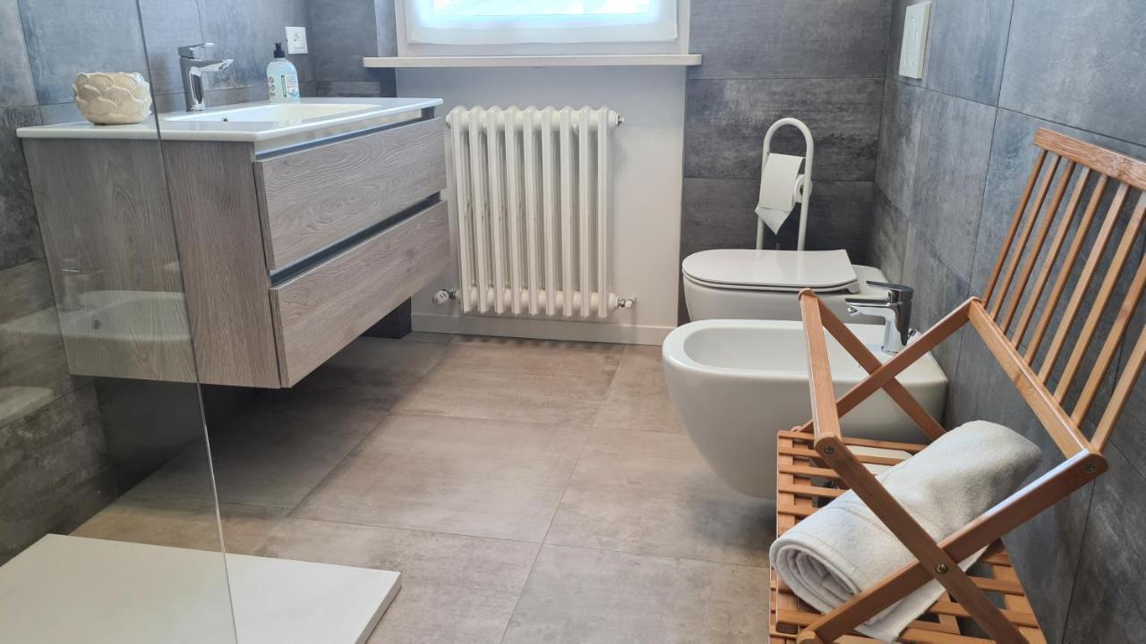 Double or Twin Room Private Bathroom