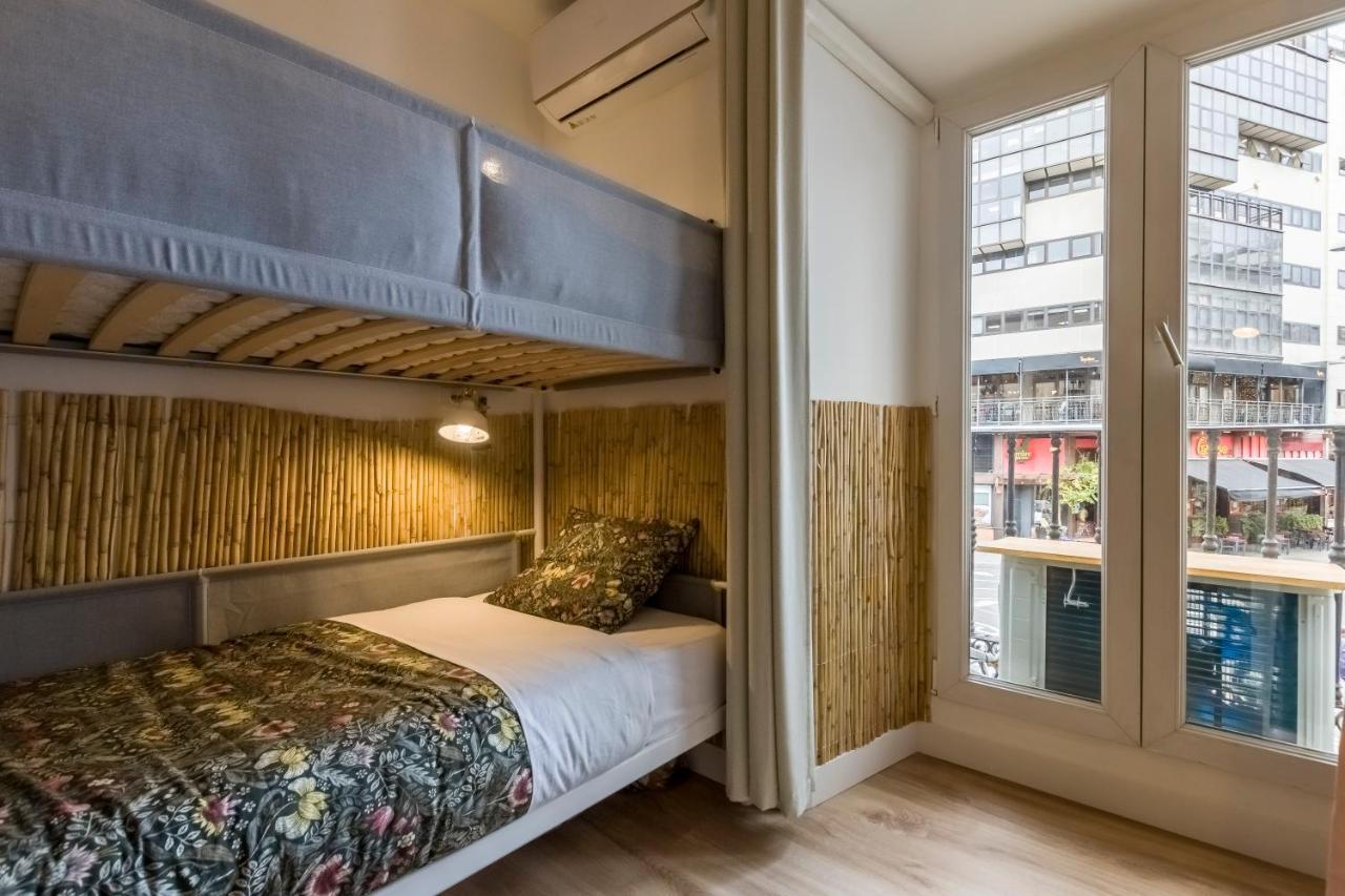 Bed 8-Bed Dormitory Room