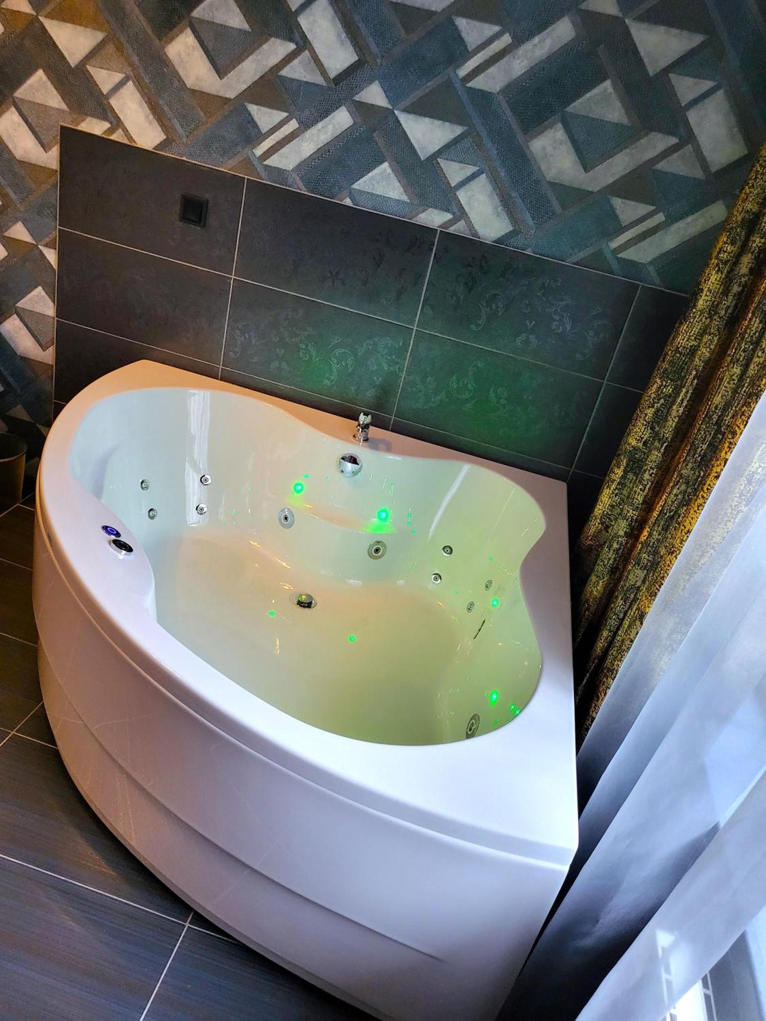 Superior Room Hot Tub Spa Access