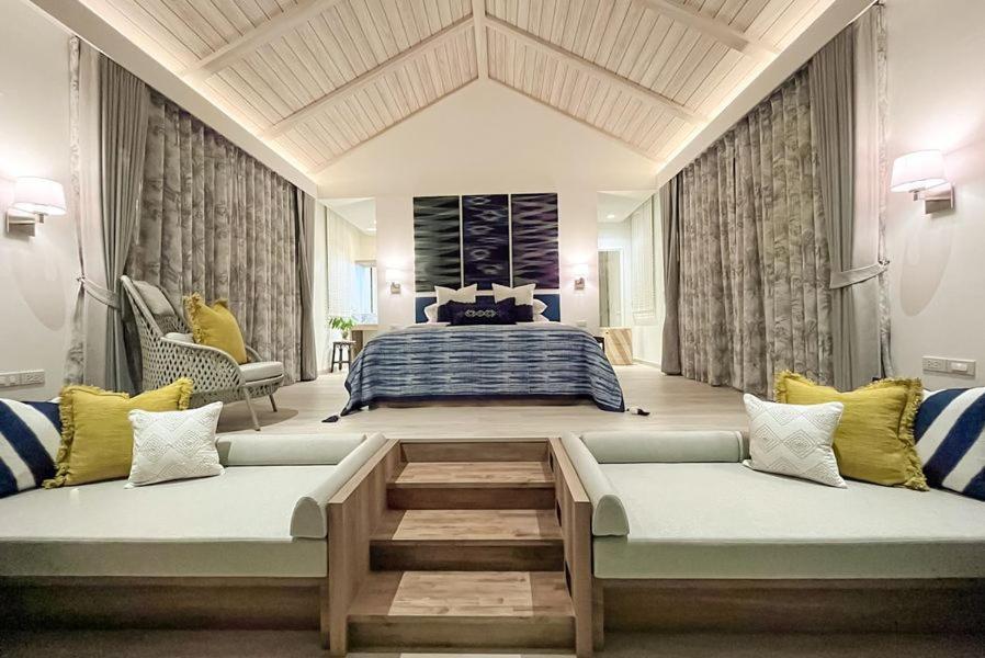 Deluxe Bungalow