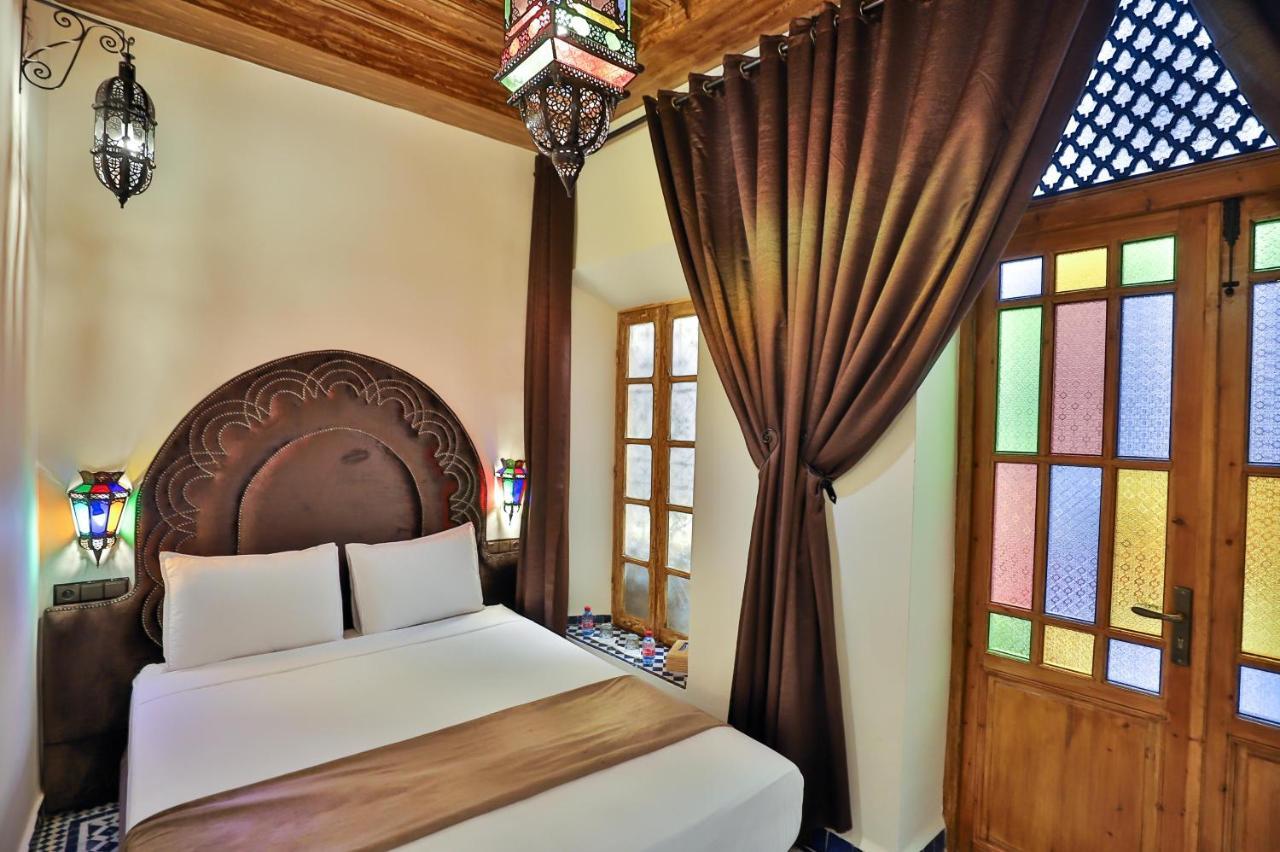 Double or Twin Room Private Bathroom