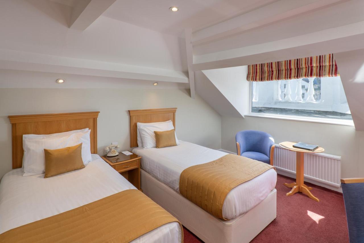 Small Twin Room
