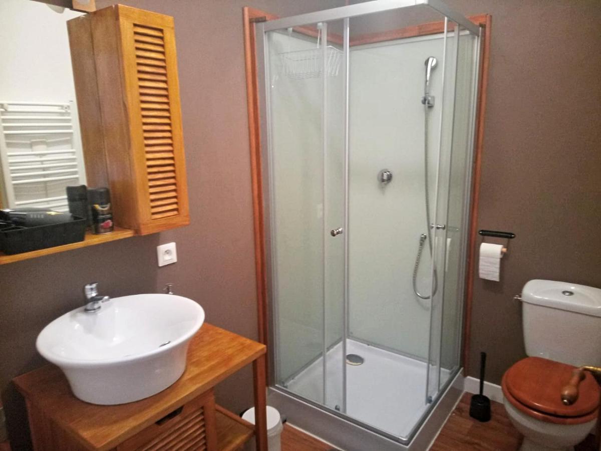 Double Room Private Bathroom