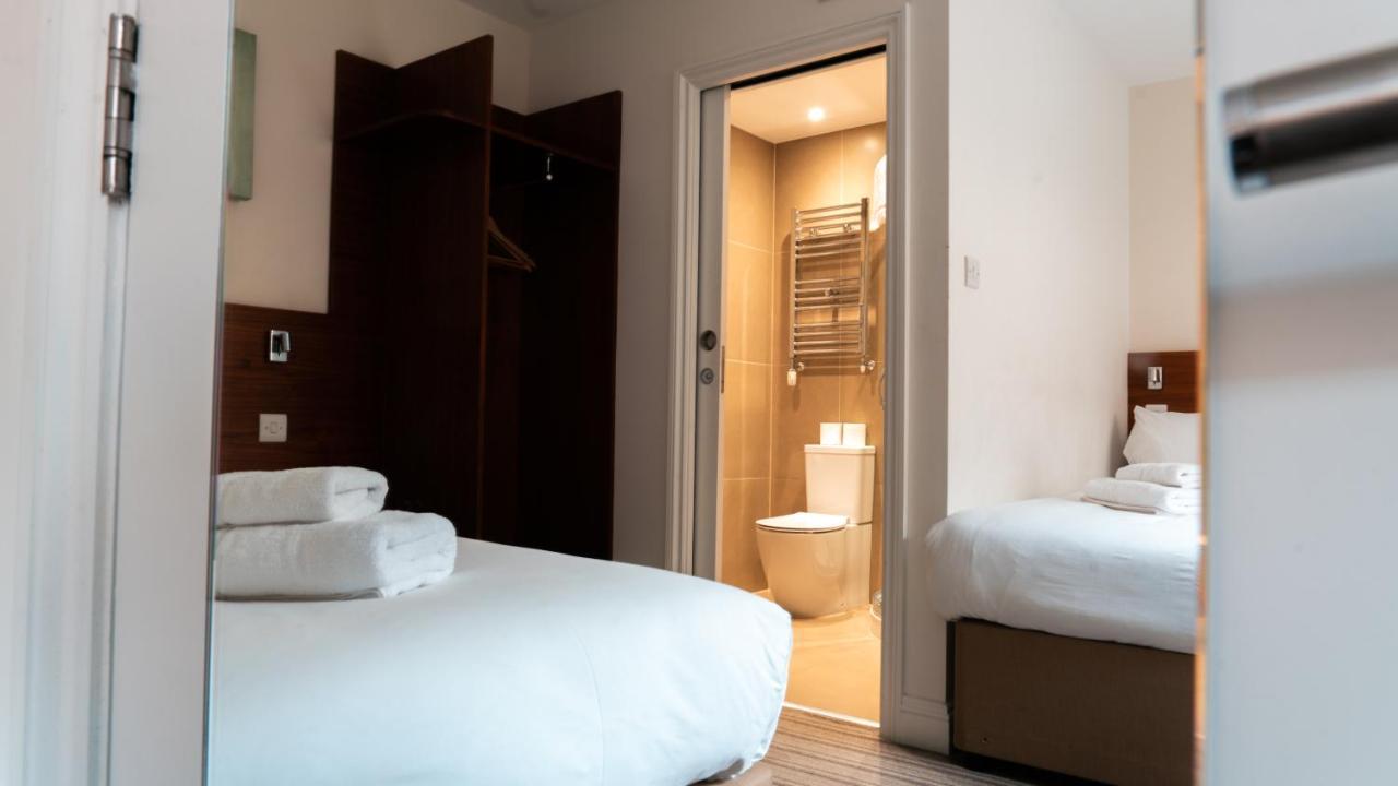 Premium Triple Room
