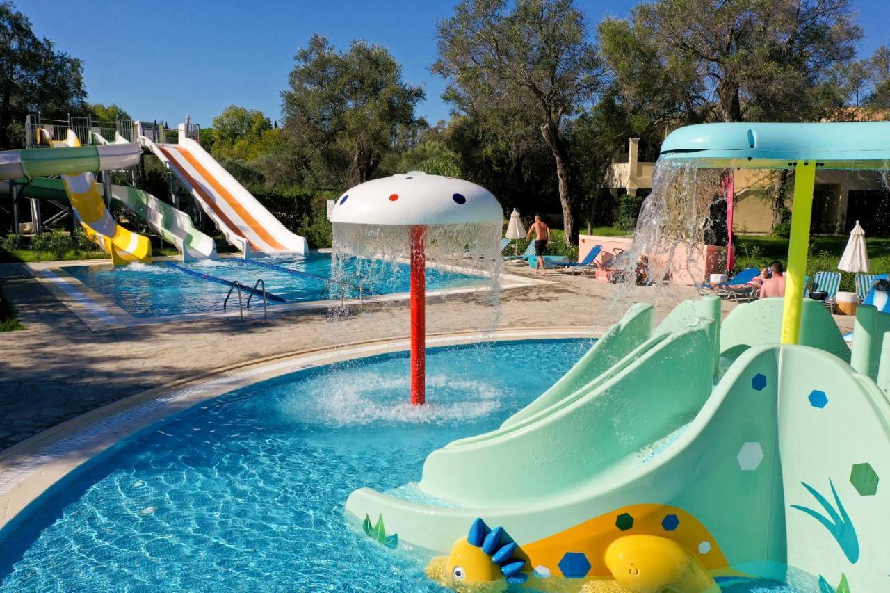 Superior Aquapark Area
