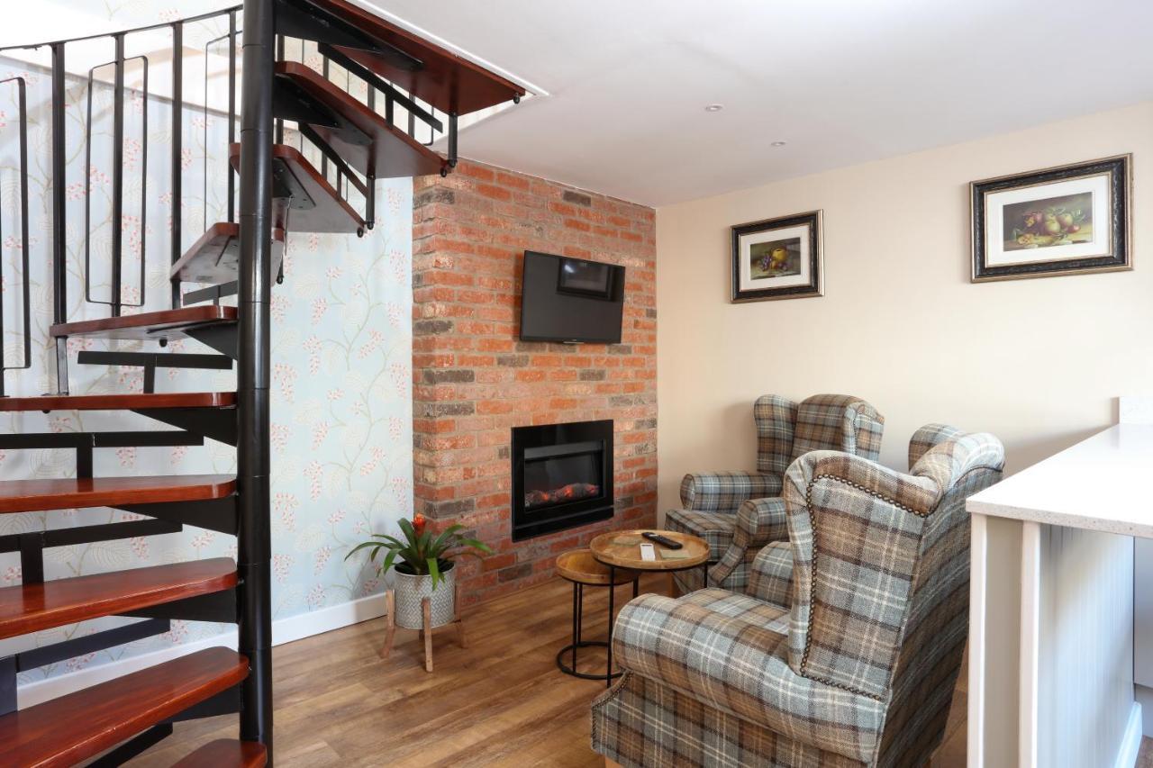 One-Bedroom Cottage