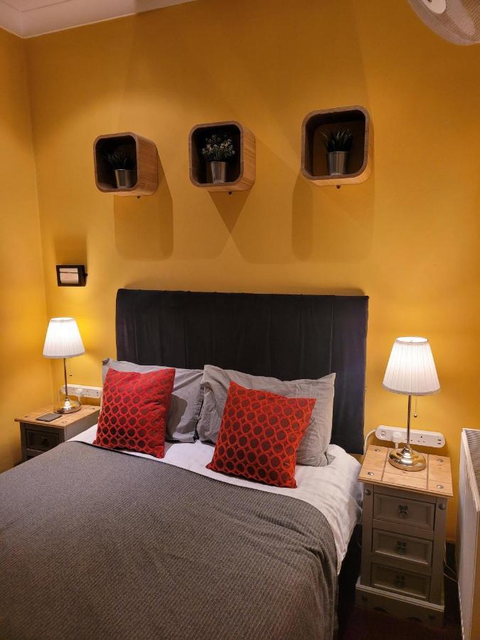 Habitación Doble Pequeña