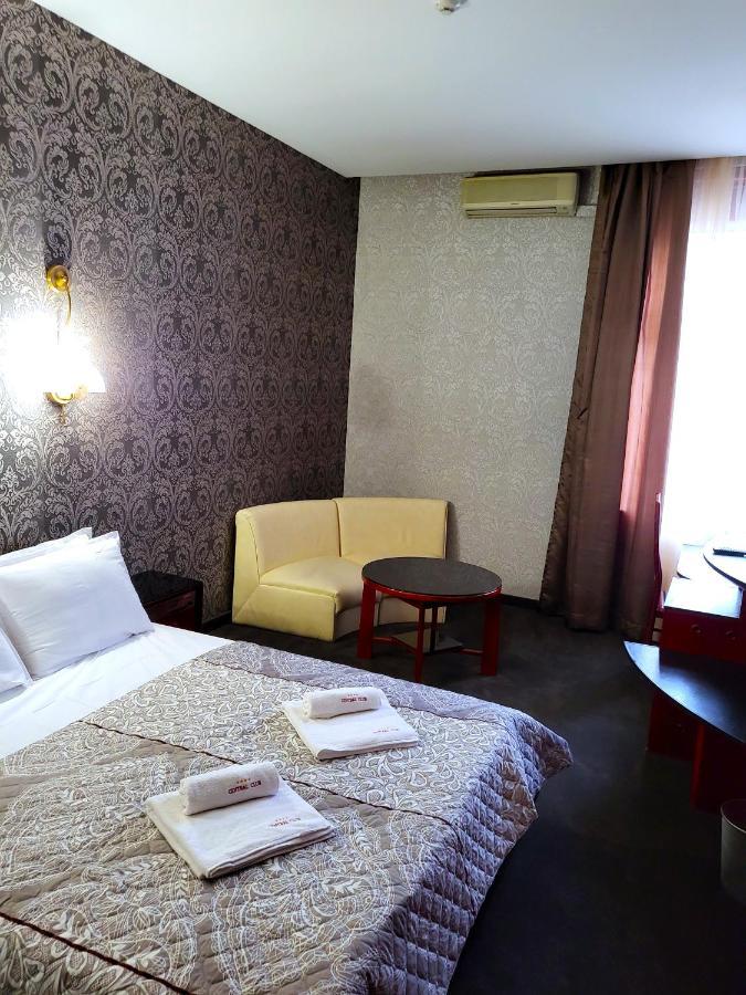 Deluxe Double Room Spa Access