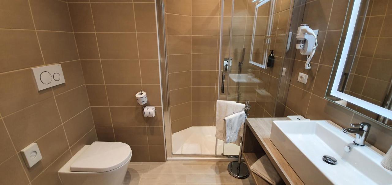 Superior Doppel- oder Zweibettzimmer mit Meerblick