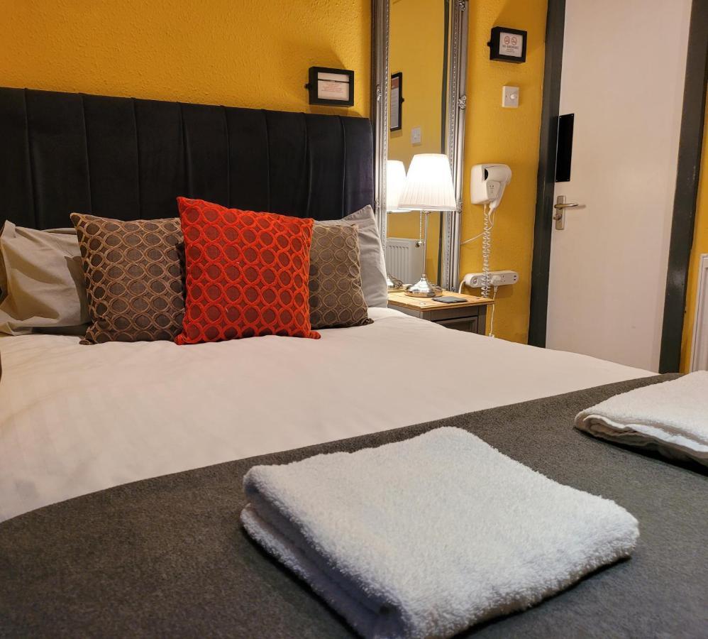 Habitación Doble Pequeña