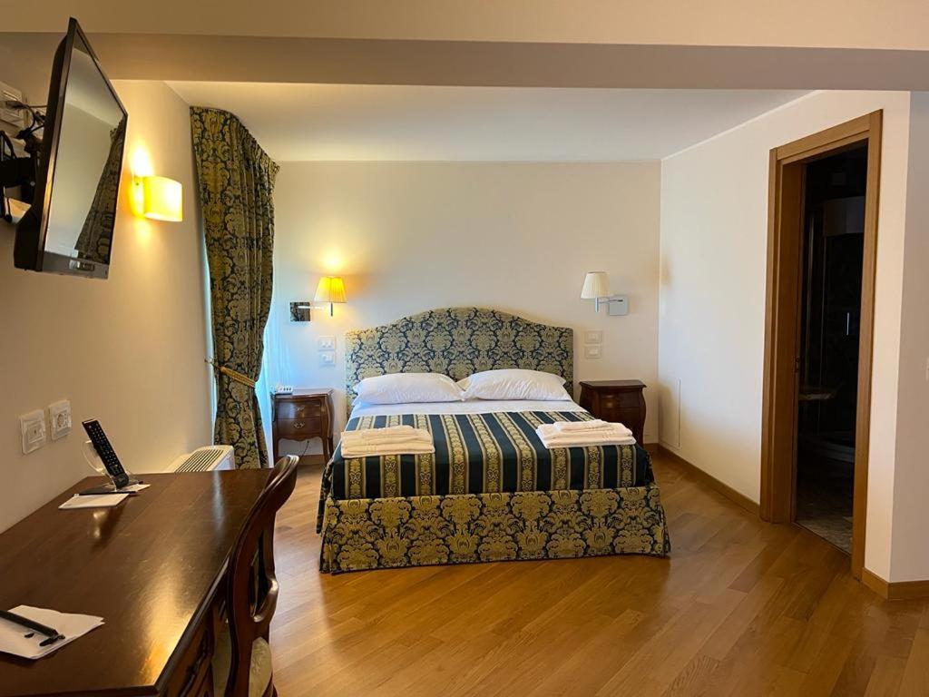Quarto Triplo Superior