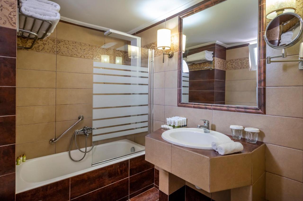 Economy Twin Room