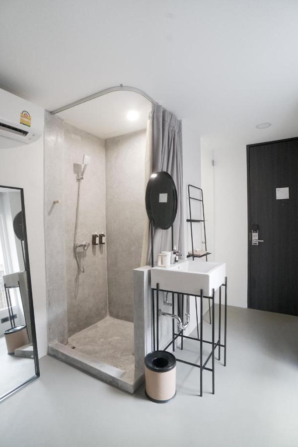 Standard Twin Room No Window