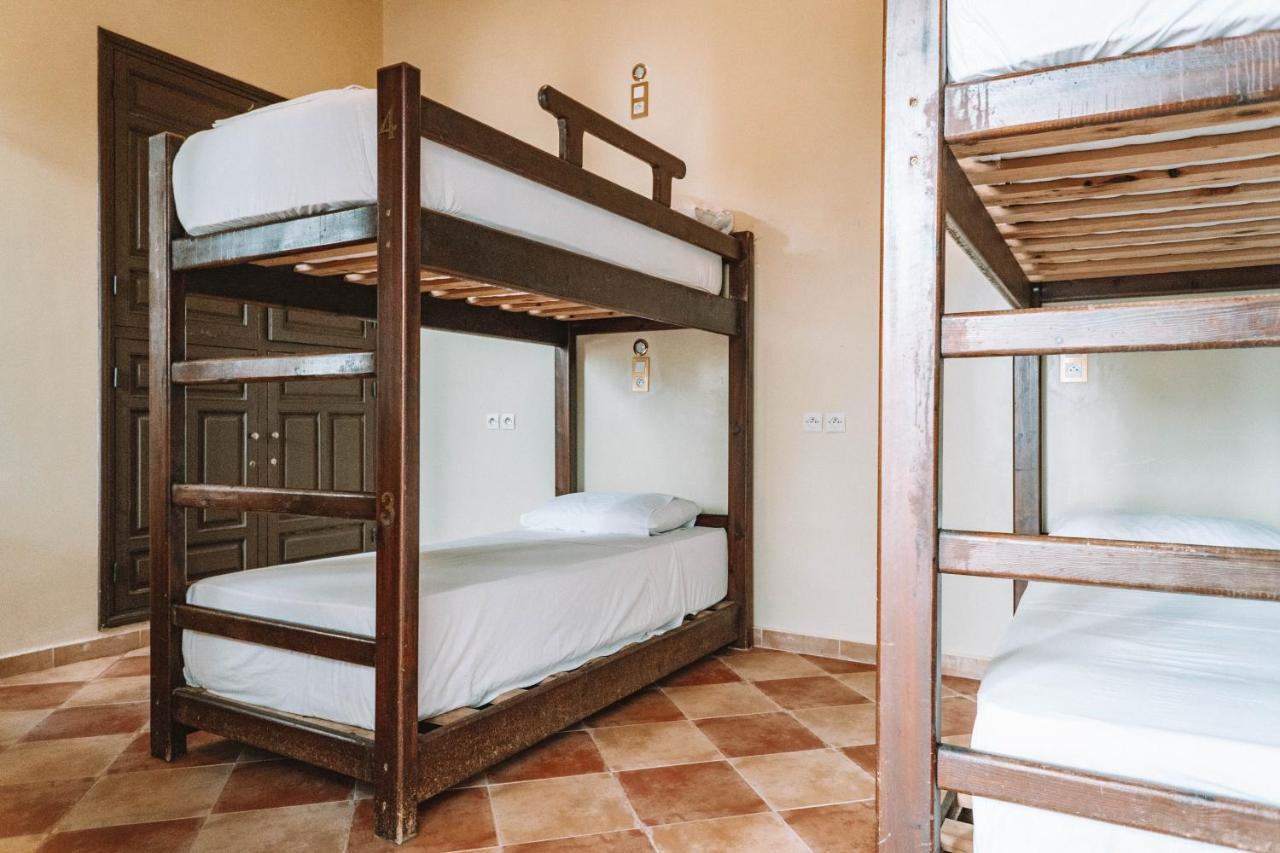 Bed 8-Bed Dormitory Room