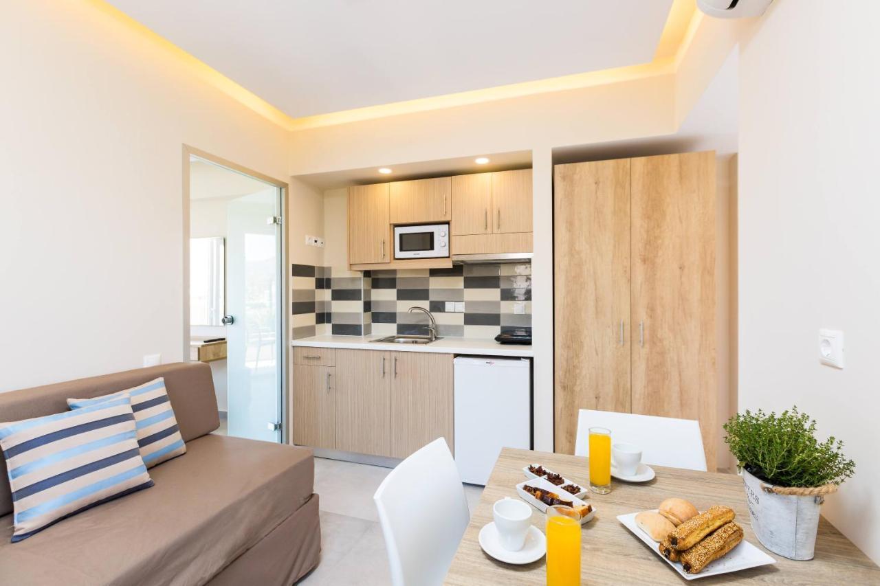 Superior One-Bedroom Triple Apartment