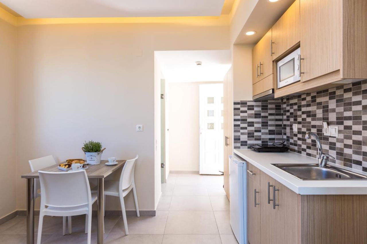 Superior One-Bedroom Triple Apartment