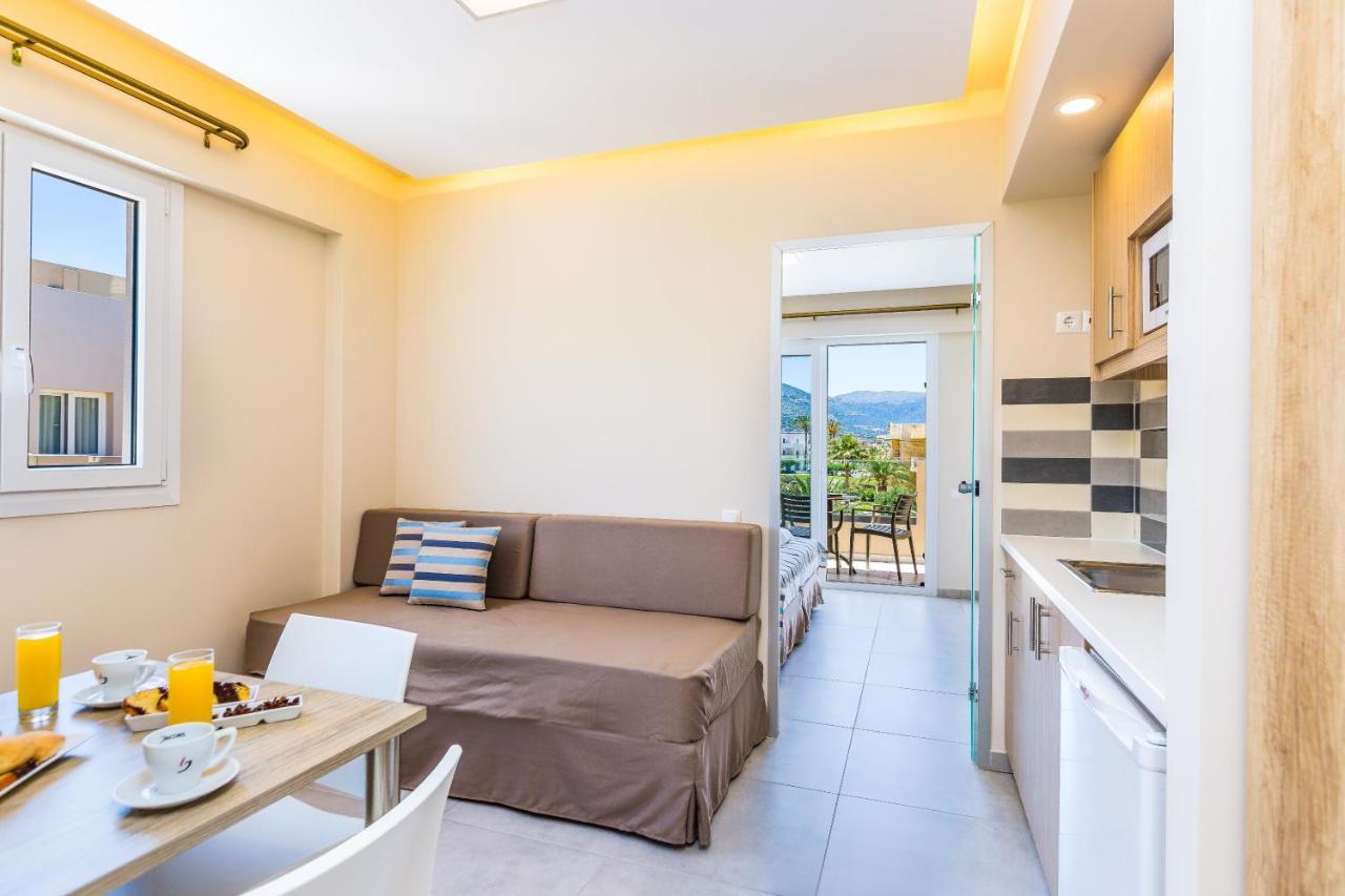 Superior One-Bedroom Triple Apartment